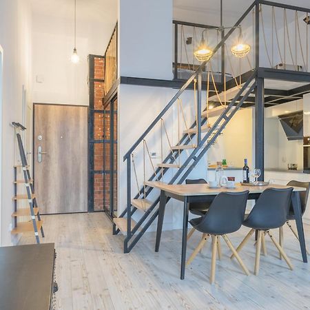 Apartament Z Antresola Nowa Papiernia 브로츠와프 외부 사진
